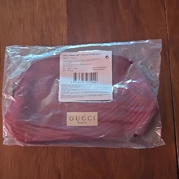 Gucci Beauty Women's Gucci Guilty Perfume with Burgundy Pouch - Picture 3 of 5